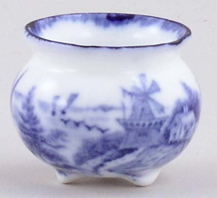 Miniature Cache Pot c1900